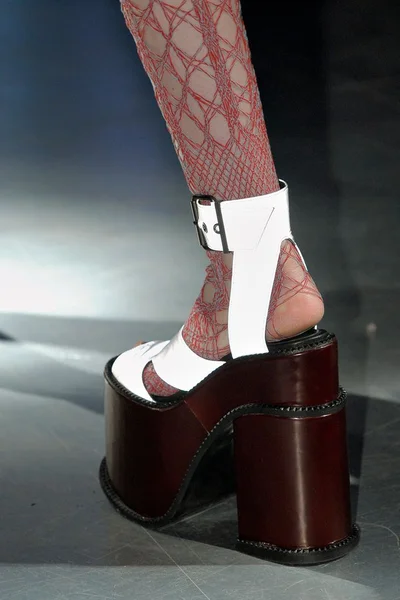 Look 35